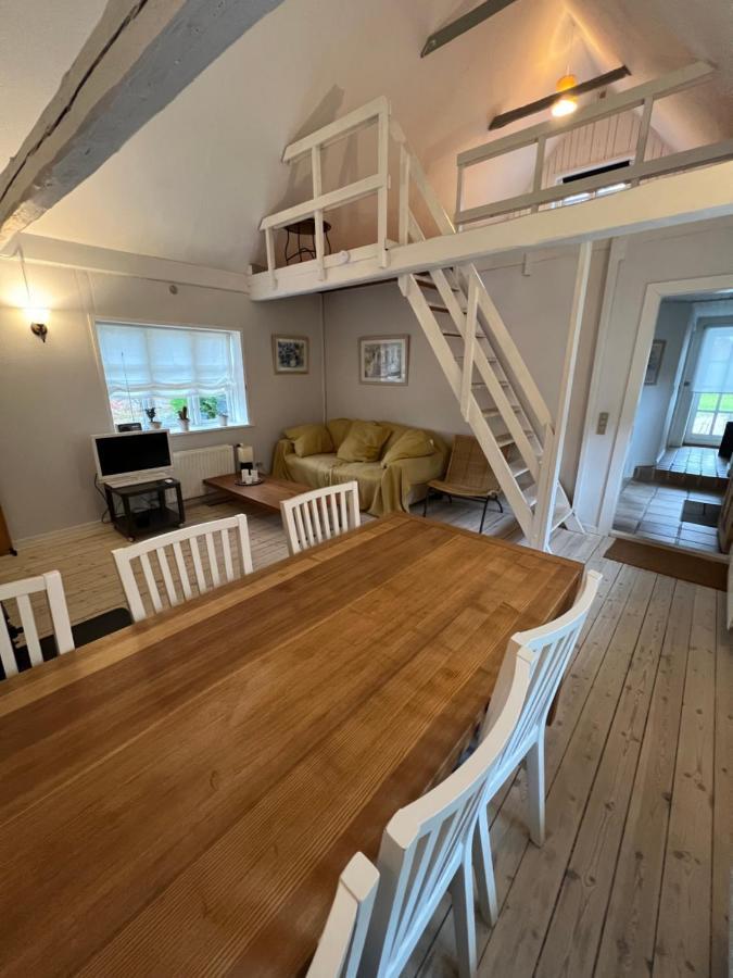 Hôtel Julieanehab à Fredensborg Extérieur photo